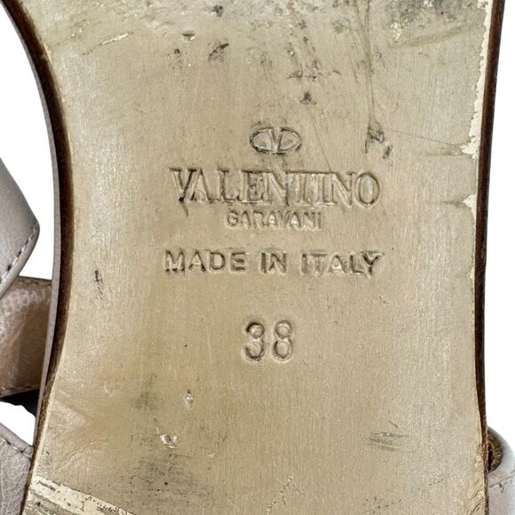 Valentino Rockstud Ankle Strap Leather Sandals Beige Size 8 - Picture 8 of 10